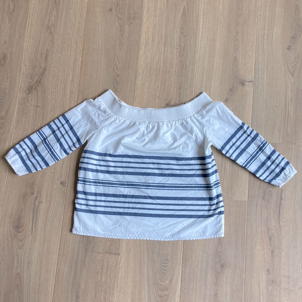 Vineyard Vines striped top